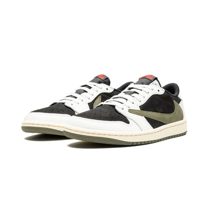 Jordan 1 Retro Low OG SP Travis Scott